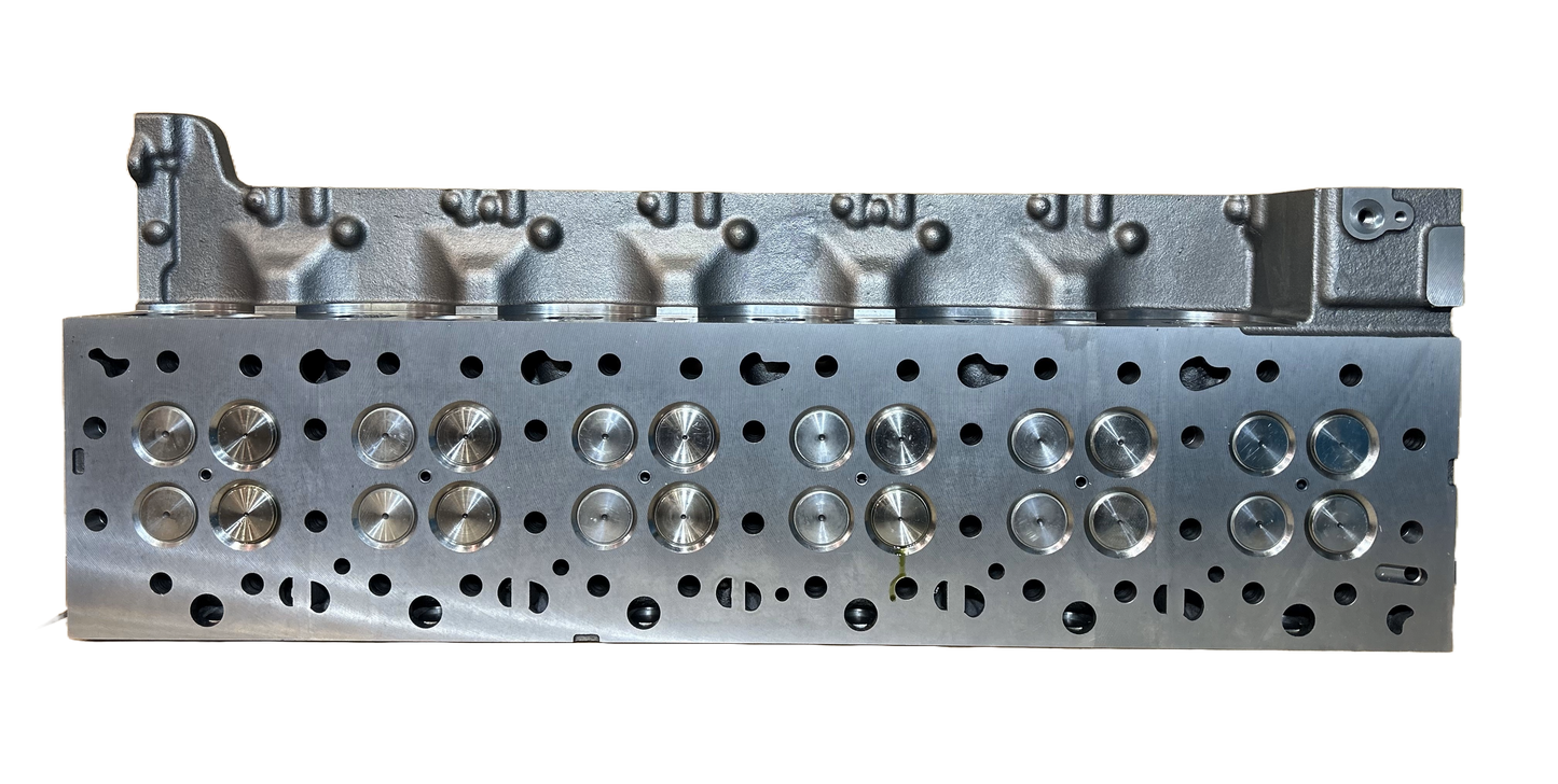 New Cylinder Head for Volvo D13 / Mack MP8